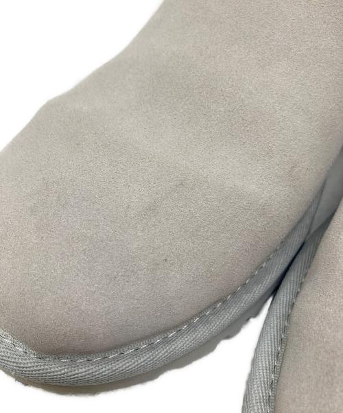 UGG（アグ）UGG (アグ) スリッポン　UGG（アグ）	KENTON　3010 ベージュ サイズ:28の古着・服飾アイテム