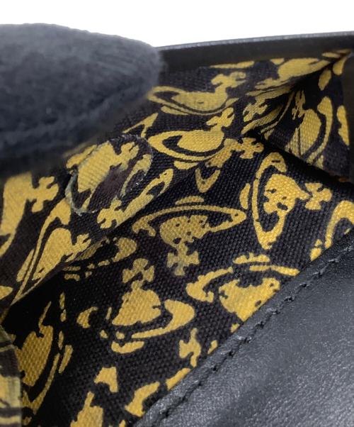 Vivienne Westwood（ヴィヴィアンウエストウッド）Vivienne Westwood (ヴィヴィアンウエストウッド) 3つ折り財布　Vivienne Westwood（ヴィヴィアンウエストウッド） ブラックの古着・服飾アイテム