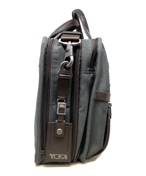 TUMI（トゥミ）TUMI (トゥミ) ビジネスバッグ　TUMI（トゥミ）　260314AT3 グレーの古着・服飾アイテム