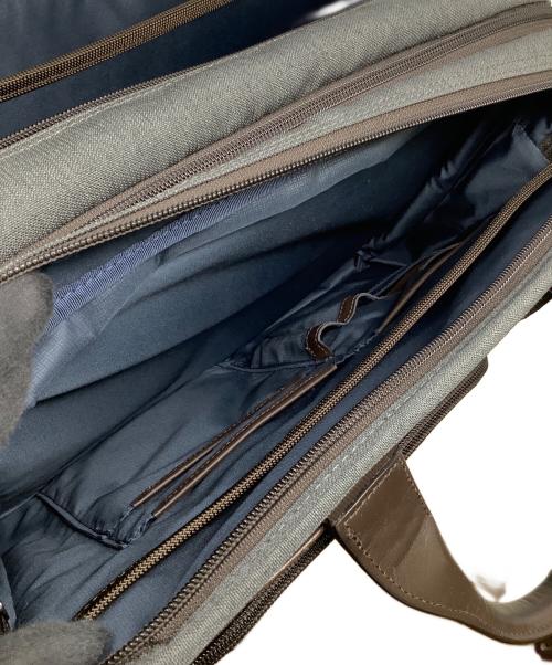 TUMI（トゥミ）TUMI (トゥミ) ビジネスバッグ　TUMI（トゥミ）　260314AT3 グレーの古着・服飾アイテム