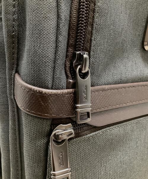 TUMI（トゥミ）TUMI (トゥミ) ビジネスバッグ　TUMI（トゥミ）　260314AT3 グレーの古着・服飾アイテム