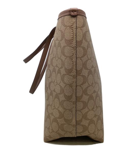 COACH（コーチ）COACH (コーチ) COACH（コーチ）　5696　シグネチャー　5696 ベージュの古着・服飾アイテム