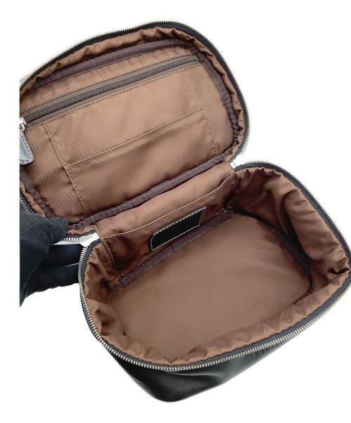 COACH（コーチ）COACH (コーチ) コスメポーチ　COACH（コーチ）　5067 ブラックの古着・服飾アイテム