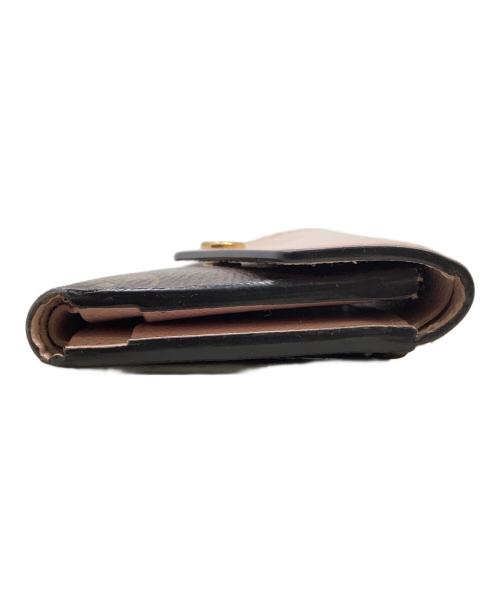 LOUIS VUITTON（ルイ ヴィトン）LOUIS VUITTON (ルイ ヴィトン) ルイヴィトン LOUIS VUITTON 三つ折り財布 ポルトフォイユ・ゾエ ローズ・バレリーヌ ピンクの古着・服飾アイテム