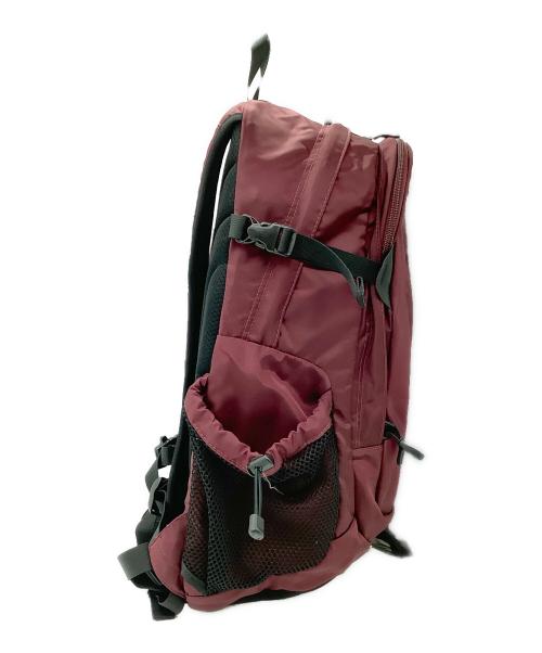 THE NORTH FACE（ザ ノース フェイス）THE NORTH FACE (ザ ノース フェイス) リュック　THE NORTH FACE（ザ　ノ－スフェイス）　NM72008 レッドの古着・服飾アイテム