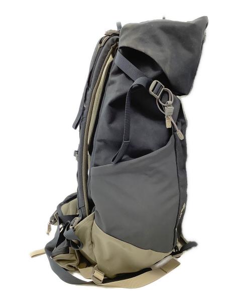 MACPAC（マックパック）MACPAC (マックパック) MACPAC(マックパック)　MM62001　ウェカ40 グレーの古着・服飾アイテム