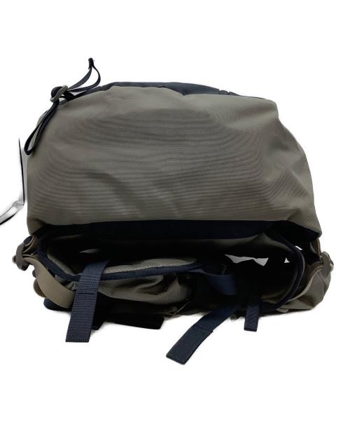 MACPAC（マックパック）MACPAC (マックパック) MACPAC(マックパック)　MM62001　ウェカ40 グレーの古着・服飾アイテム