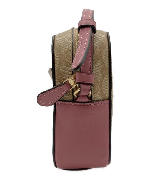 COACH（コーチ）COACH (コーチ) COACH（コーチ）　91677　シグネチャーミニカメラバッグ ピンク×ベージュの古着・服飾アイテム