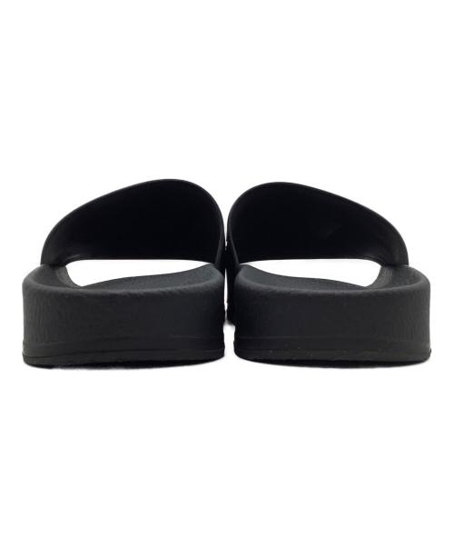 MM6 Maison Margiela（エムエムシックスメゾンマルジェラ）MM6 Maison Margiela (エムエムシックスメゾンマルジェラ) シャワーサンダル ブラック サイズ:SIZE 39の古着・服飾アイテム