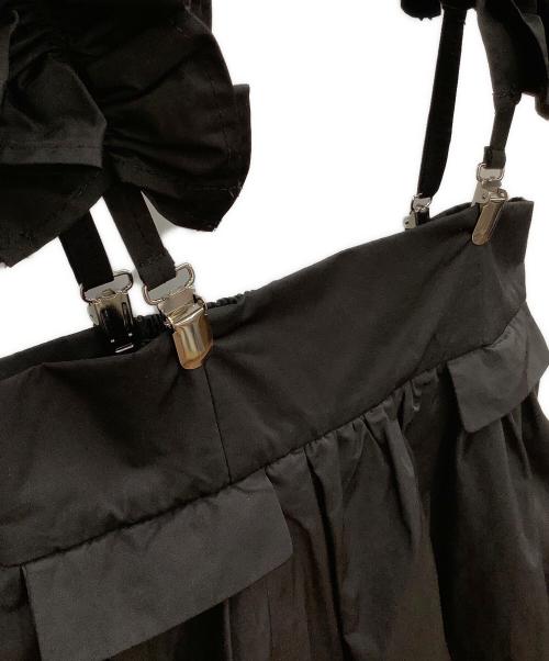 Snidel（スナイデル）Snidel (スナイデル) フリルサスペンダー付ボリュームスカート ブラック サイズ:SIZE 0の古着・服飾アイテム