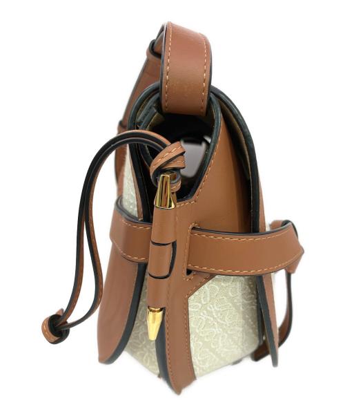 LOEWE（ロエベ）LOEWE (ロエベ) ゲートデュアルミニバッグ　LOEWE（ロエベ）　06 21 46 ベージュの古着・服飾アイテム
