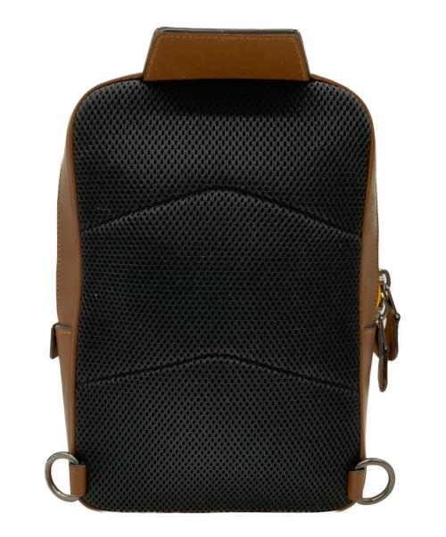 COACH（コーチ）COACH (コーチ) COACH（コーチ）　トラックパックインレインボーシグネチャーキャンバス　C9846　シグネチャー ブラウンの古着・服飾アイテム