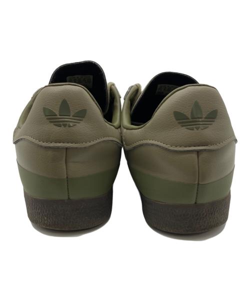 adidas（アディダス）adidas (アディダス) ローカットスニーカー　adidas　（アディダス） カーキ サイズ:27.5の古着・服飾アイテム