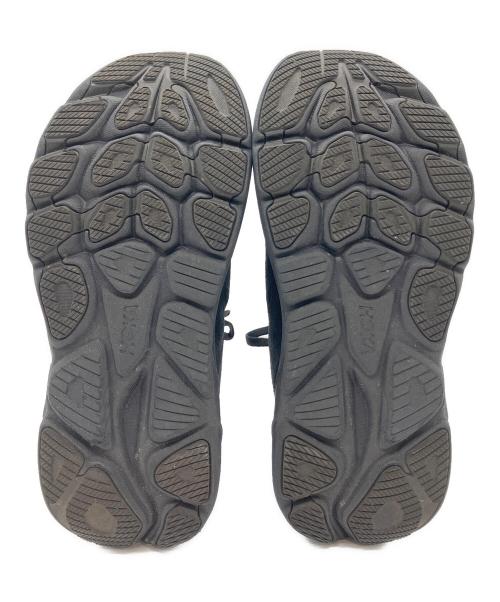 HOKA（ホカ）HOKA (ホカ) ランニングシューズ クリフトン 10 ブラック サイズ:23.5cmの古着・服飾アイテム