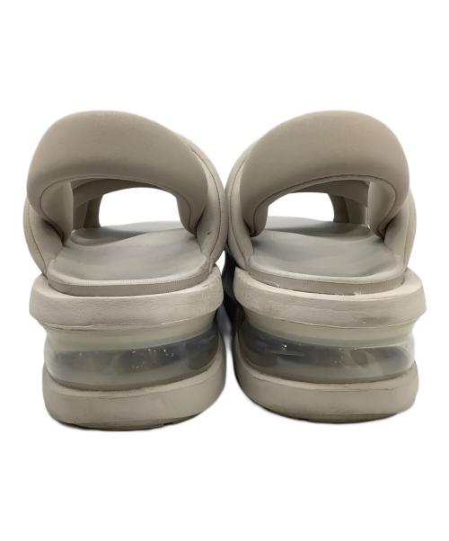 NIKE（ナイキ）NIKE (ナイキ) AIR MAX ISLA SANDAL ベージュ サイズ:SIZE 24cmの古着・服飾アイテム