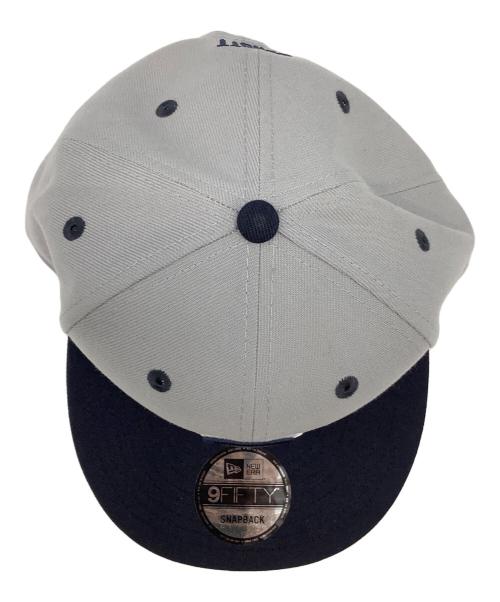 New Era（ニューエラ）New Era (ニューエラ) Schott (ショット) 9FIFTYスナップバックキャップ グレー 未使用品の古着・服飾アイテム
