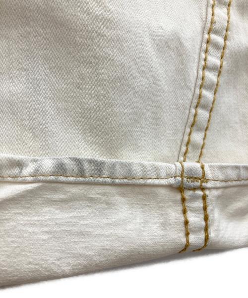 TRUE RELIGION（トゥルー レリジョン）TRUE RELIGION (トゥルー レリジョン) デニムパンツ　TRUE RELIGION（トゥルー レリジョン）　JOEY BIG T ホワイト サイズ:73.5cm（ｗ29）の古着・服飾アイテム