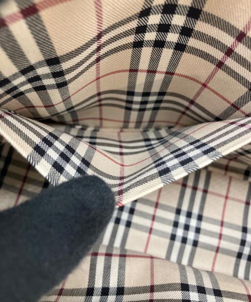 BURBERRY（バーバリー）BURBERRY (バーバリー) ショルダーバッグ ブラウンの古着・服飾アイテム