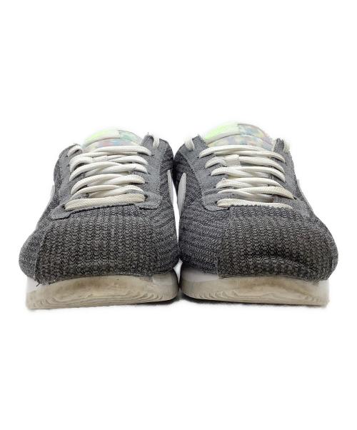 NIKE（ナイキ）NIKE (ナイキ) スニーカー　NIKE（ナイキ）　CQ6663-001 グレー サイズ:28.5の古着・服飾アイテム