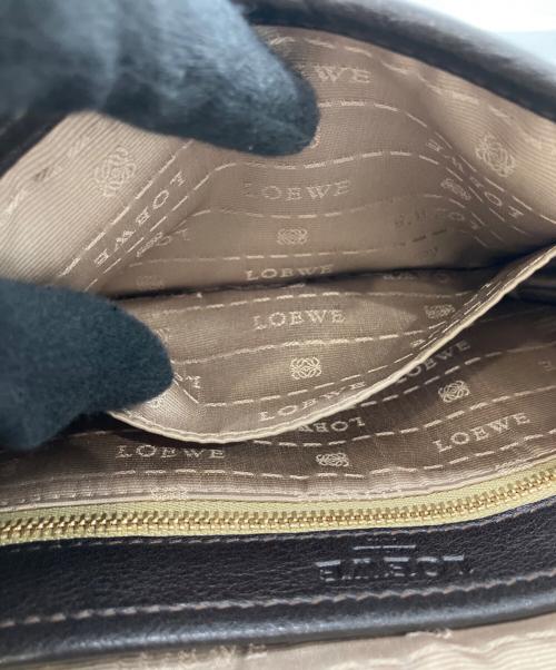 LOEWE（ロエベ）LOEWE (ロエベ) ショルダーバッグ ブラウンの古着・服飾アイテム