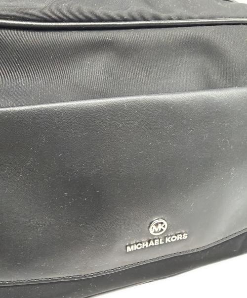 MICHAEL KORS（マイケルコース）MICHAEL KORS (マイケルコース) ショルダーバッグ ブラックの古着・服飾アイテム