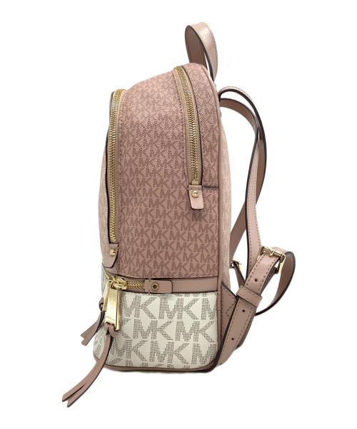 MICHAEL KORS（マイケルコース）MICHAEL KORS (マイケルコース) MKシグネチャー リュックサック デイバッグ ロゴ総柄　0S0GEZB2V ピンク×ホワイトの古着・服飾アイテム
