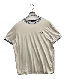FRED PERRY（フレッドペリー）の古着「半袖カットソー　FRED PERRY　（フレッドペリー）M1588V/Z46」｜カーキ