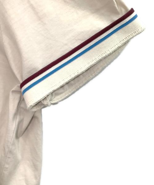FRED PERRY（フレッドペリー）FRED PERRY (フレッドペリー) 半袖カットソー　FRED PERRY　（フレッドペリー）M1588V/Z46 カーキ サイズ:XLの古着・服飾アイテム