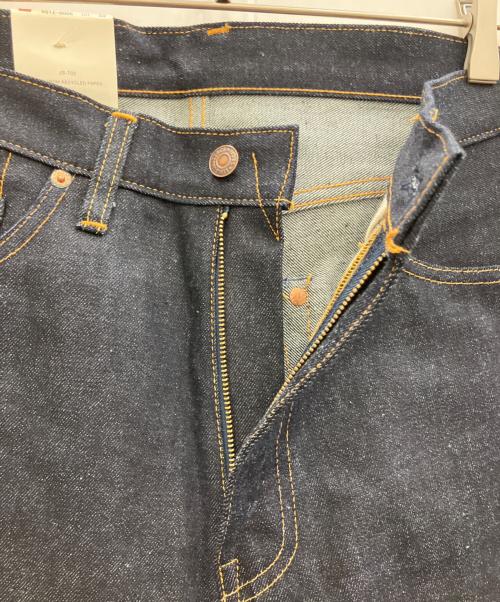 LEVI'S（リーバイス）LEVI'S (リーバイス) 551ZXXデニムパンツ　デットストック インディゴ サイズ:SIZE 83.5cm (W33) 未使用品の古着・服飾アイテム
