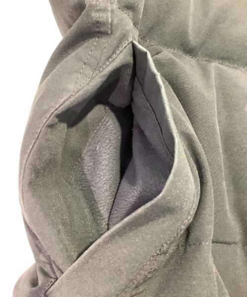 CANADA GOOSE（カナダグース）CANADA GOOSE (カナダグース) ダウンジャケット　CANADA GOOSE　（カナダグース　カナダグース ブラック サイズ:Mの古着・服飾アイテム