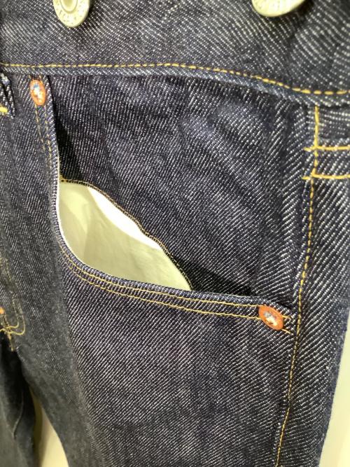 LEVI'S VINTAGE CLOTHING（リーバイス ビンテージ クロージング）LEVI'S VINTAGE CLOTHING (リーバイス ビンテージ クロージング) デニムパンツ　LEVI'S VINTAGE CLOTHING　（リーバイス ビンテージ クロージング）　70505-0124 インディゴ サイズ:XLの古着・服飾アイテム