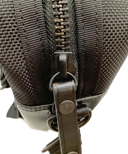 PORTER（ポーター）PORTER (ポーター) ヒート ボディバッグ ライト　703-07970の古着・服飾アイテム