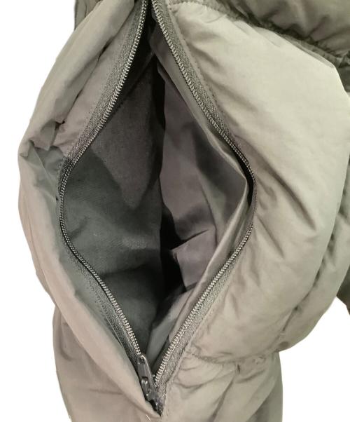adidas（アディダス）adidas (アディダス) ダウンジャケット　adidas　（アディダス）HZ0688 ブラック サイズ:XLの古着・服飾アイテム