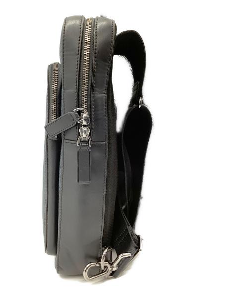 MICHAEL KORS（マイケルコース）MICHAEL KORS (マイケルコース) Cooper Commuter Logo Sling Pack　37F4LCOY1B ネイビーの古着・服飾アイテム