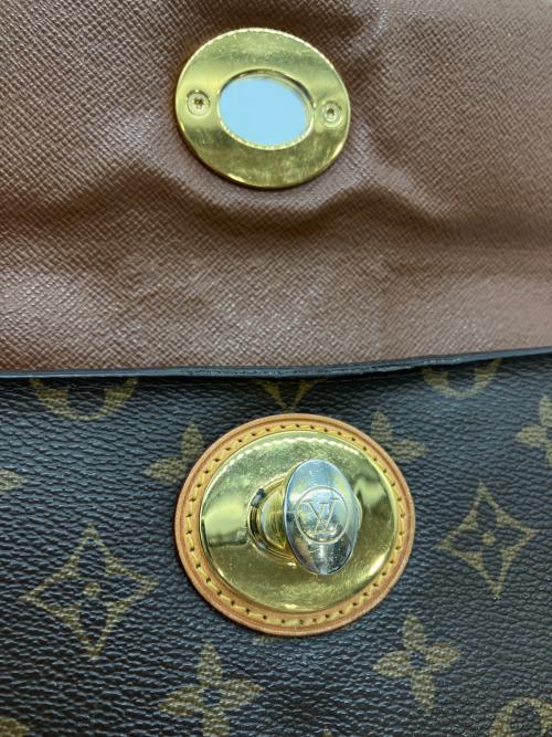 LOUIS VUITTON（ルイ ヴィトン）LOUIS VUITTON (ルイ ヴィトン) モノグラム　ポルト・フォイユ　M63220　CA4121 ブラウンの古着・服飾アイテム