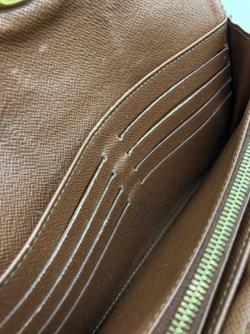 LOUIS VUITTON（ルイ ヴィトン）LOUIS VUITTON (ルイ ヴィトン) モノグラム　ポルト・フォイユ　M63220　CA4121 ブラウンの古着・服飾アイテム
