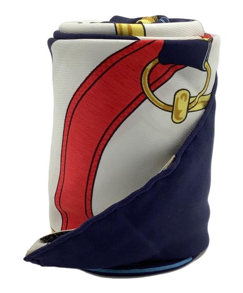 HERMES（エルメス）HERMES (エルメス) カレ90　Eperon d'Or（黄金の拍車）エプロンドール ホワイトの古着・服飾アイテム