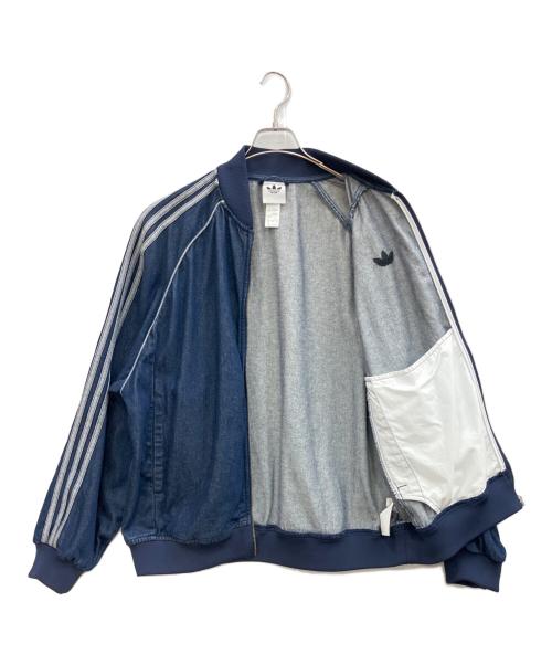 adidas Originals（アディダスオリジナル）adidas originals (アディダスオリジナル) SST アディカラー ルーズ SST デニム ストーン　adidas originals　（アディダスオリジナル）JX6461 インディゴ サイズ:XLの古着・服飾アイテム