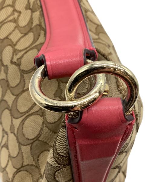 COACH（コーチ）COACH (コーチ) シグネチャー　F58284 ピンクベージュの古着・服飾アイテム