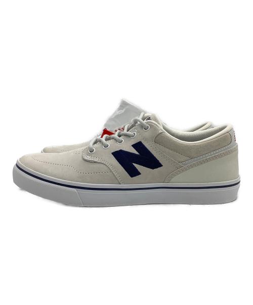 NEW BALANCE（ニューバランス）NEW BALANCE (ニューバランス) スニーカー ベージュ サイズ:US8.5 未使用品の古着・服飾アイテム