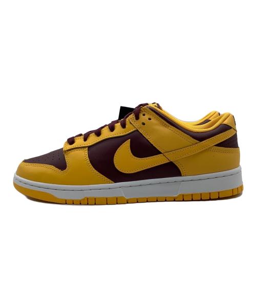 NIKE（ナイキ）NIKE (ナイキ) DUNK LOW RETRO ゴールド/ユニバーシティ ゴールド-ホワイト-ディープ マルーン サイズ:US9 未使用品の古着・服飾アイテム