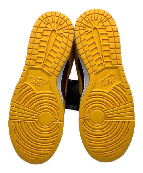 NIKE（ナイキ）NIKE (ナイキ) DUNK LOW RETRO ゴールド/ユニバーシティ ゴールド-ホワイト-ディープ マルーン サイズ:US9 未使用品の古着・服飾アイテム