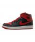 NIKE (ナイキ) AIR JORDAN1 MID ブラック×レッド サイズ:26cm：8000円