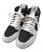 NIKEナイキ）の古着「Nike Women's Air Jordan 1 Mid SE Utility（ナイキ ウィメンズ エア ジョーダン 1 MID SE ユーティリティ）」｜ホワイト×ブラック