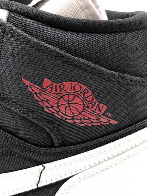 NIKE（ナイキ）NIKE (ナイキ)  Nike Women's Air Jordan 1 Mid SE Utility（ナイキ ウィメンズ エア ジョーダン 1 MID SE ユーティリティ） ホワイト×ブラック サイズ:26.5cm 未使用品の古着・服飾アイテム