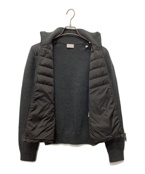 MONCLER（モンクレール）MONCLER (モンクレール) MAGLIONE TRICOT CARDIGAN グレー サイズ:SIZE Mの古着・服飾アイテム