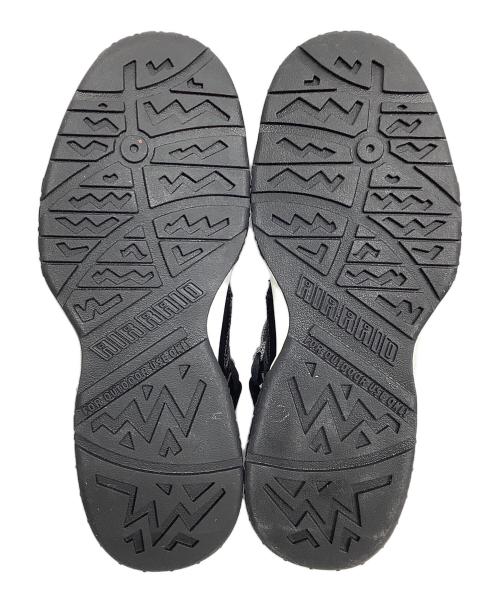 NIKE（ナイキ）NIKE (ナイキ) スニーカー ブラック/グレー-ホワイト サイズ:27cm 未使用品の古着・服飾アイテム