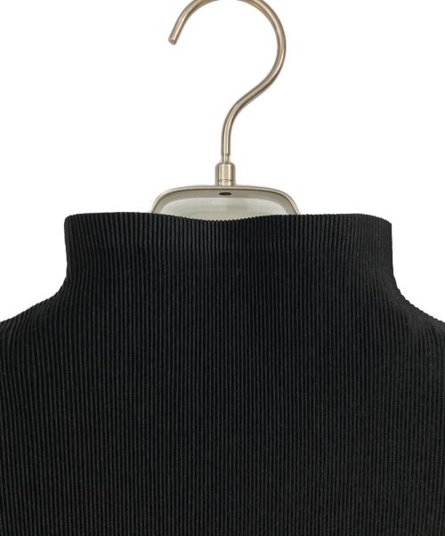 PLEATS PLEASE（プリーツプリーズ）PLEATS PLEASE (プリーツプリーズ) プリーツハイネックカットソー ブラック サイズ:SIZE 3の古着・服飾アイテム