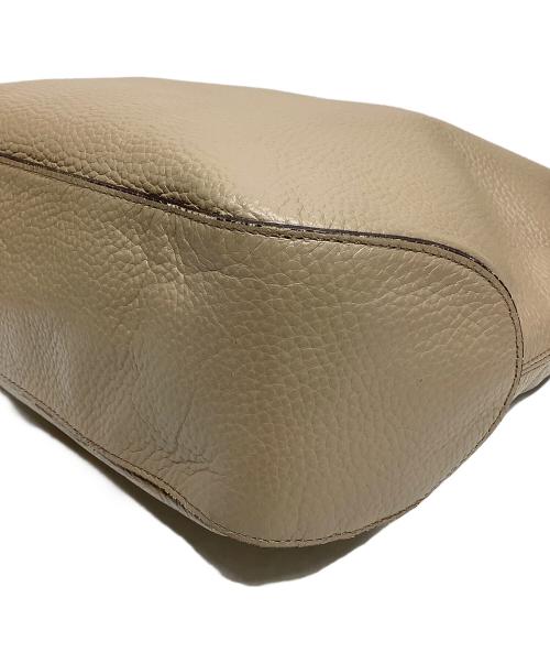 A.D.M.J.（エーディーエムジェイ）A.D.M.J. (エーディーエムジェイ) ワンショルダー ベージュの古着・服飾アイテム