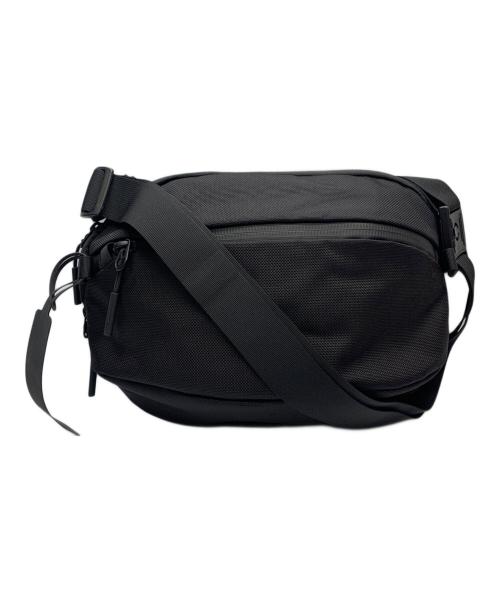 AER（エアー）AER (エアー) Day Sling 3 Max　ショルダーバッグ ブラックの古着・服飾アイテム